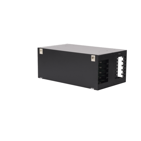 Distribuidor de Fibra Óptica con bandejas deslizables, vacío, 19in, acepta 72 adaptadores "LC Duplex" o "LC Simplex" o 72 "SC" Simplex, 4U