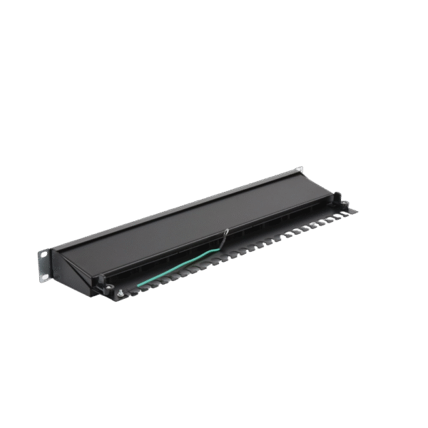 Panel de parcheo de impacto (110) blindado de 24 puertos Cat6A