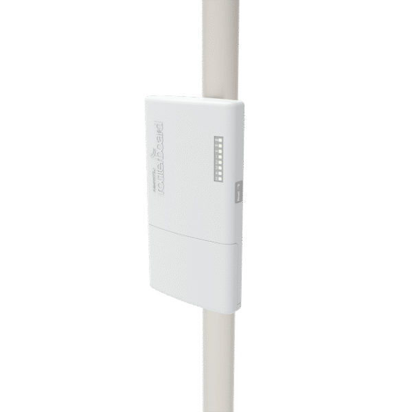 (PowerBox Pro) Router para exterior 5 puertos Gigabit, PoE 802.3af/at