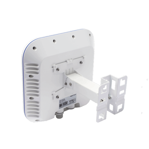 Punto de acceso Wi-Fi 6 para exterior 360°, IP 68, doble banda 1775 Mbps, puerto SFP ideal para fibra óptica