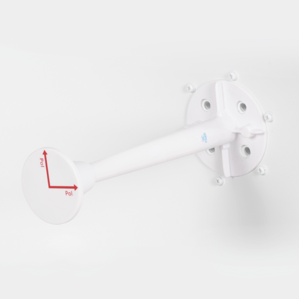 Antena Direccional en Frecuencia Extendida / 4.8 - 6.5 GHz / 28 dBi / Conector con jumper N-Macho incluido/ Polaridad en 90º y 45º / Montaje incluido para torre o mástil