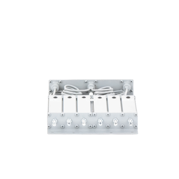 Duplexer SYSCOM en VHF, 6 Cav. 136-148 MHz, 50 Watt, 5 MHz Sep. Rechazo de Banda, BNC Hembras.