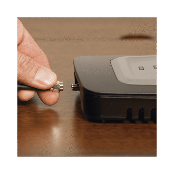 KIT de Amplificador de Señal Celular Home Room, especial para Datos 4G LTE, 3G y Voz. Mejora la señal en áreas de hasta 140 metros cuadrados.