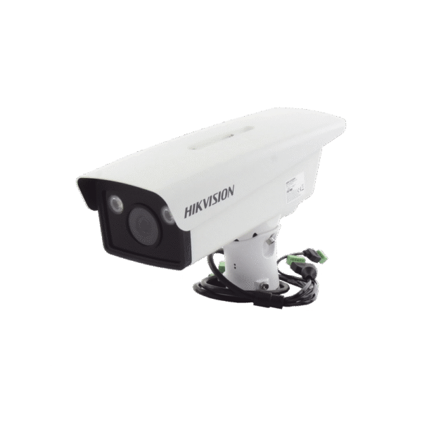 Cámara IP 4 Megapixel / Lente motorizado 3.1-6 mm / Reconocimiento y captura de Placas Vehiculares / IP67 / IK10