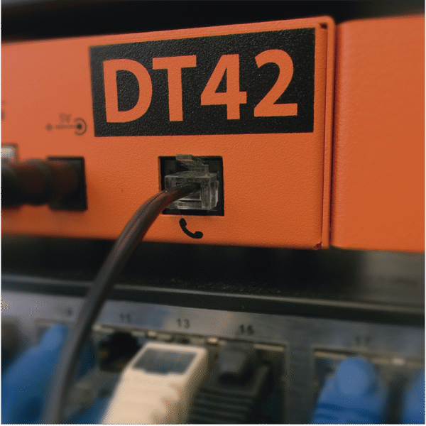 Receptora de alarmas Hibrida IP, y con 1 entrada telefónica, IDEAL para su central de monitoreo, recibe Mini014GV2, MN02LTEM, PRO4GLTEM, y serie de M2M