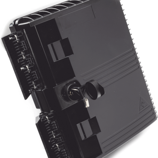 Caja NAP (Network Access Point) Cierre de Empalme para 24 fusiones de fibra óptica, Interior/Exterior, con 8 acopladores SC/APC y splitter 1x8, IP65