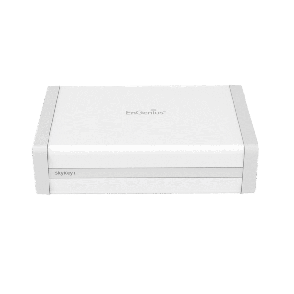 Controlador de red local con gestión en la nube/ Soporta hasta 100 puntos de Acceso EnGenius/ Soporta PoE 802.3 af/ Plataforma ezMaster integrada