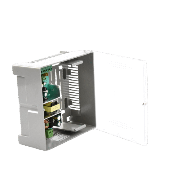 Fuente de Alimentación con Gabinete de 4 Salidas de 11 - 15 Vcd / 5 Amper / Voltaje de Entrada: 96 - 264 Vca / Soporta Proteccion contra Sobrecorriente de Salida, Proteccion contra Cortocircuito / Led Indicador