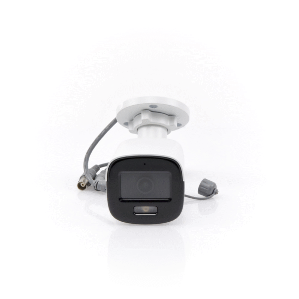 DS2CE10KF0TFS-AD-4-l Bala TURBOHD 3K (5MP) / Lente 2.8 mm / Micrófono Integrado / Imagen a Color 24/7 / Luz Blanca 20m / Exterior IP67 / dWDR / 4 Tecnologías