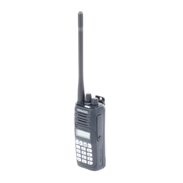 NX1200NK3-AD-4-l 136-174 MHz, Digital NXDN-Analógico, DTMF, IP67, 5 Watts, 260 Canales, Roaming, Encriptación, GPS, Inc. antena, batería, cargador y clip