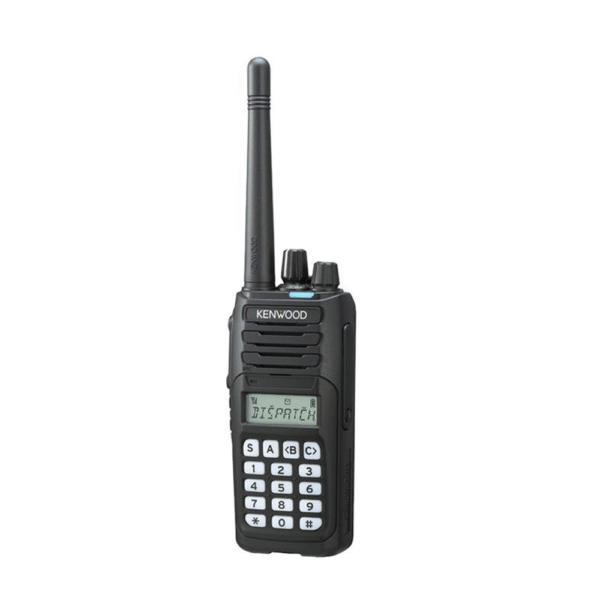 NX1300DK6-LAT-IZQ-l 400-470 MHz, Digital DMR-Analógico, DTMF, IP67, 5 Watts, 260 Canales, Roaming, Encriptación, GPS, Inc. antena, batería, cargador y clip