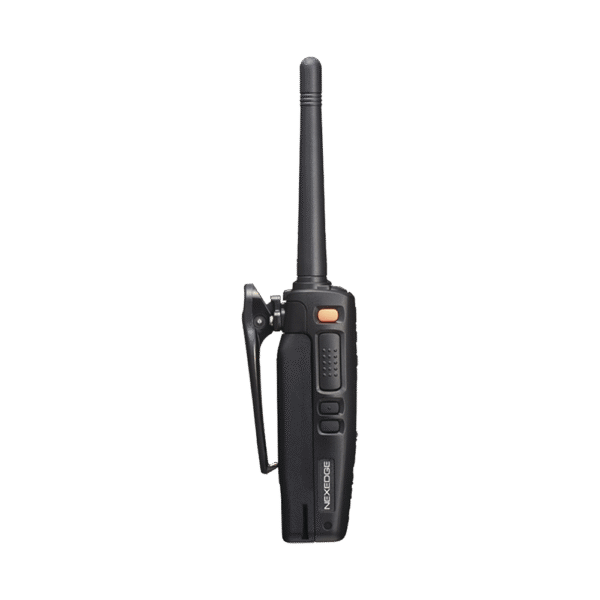 NX3320KIS-LAT-IZQ-l 400-520 MHz, 64 Canales, Digital NXDN-DMR-Análogo, GPS, Bluetooth, IP67, 2 Pines, Intr. Seg, Inc. Batería-Antena-Cargador-Clip