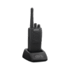 TK2000KV2-AD-5-l 136-174 MHz, Práctico y Ligero, MIL-STD-810, 16 Canales, DTMF, IP54, VOX, Scan, Incluye antena, batería, cargador y clip