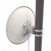 ePMP Force 200L para zonas con alta interferencia, hasta 200 Mbps, 4910 - 5970 MHz, 802.11n, Antena de 25 dBi, latencia baja