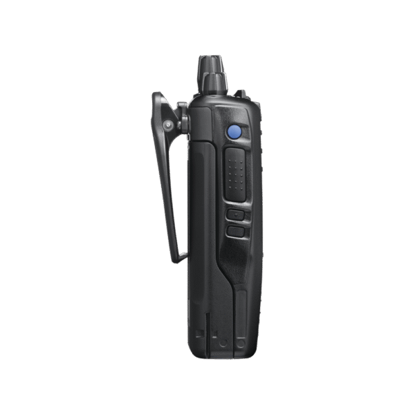 380-470 MHz, NXDN-DMR-Analógico, 5 W, Bluetooth, GPS, MicroSD, 1024 Canales, Incluye Batería, cargador, antena, y clip
