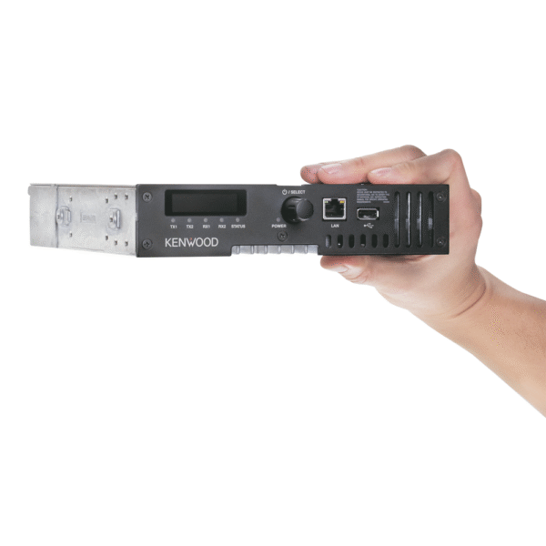 Repetidor UHF 400-470 MHz, Digital NXDN-Análogo, Actualizable a DMR, 40 Watts, Inc. accesorios de inst.
