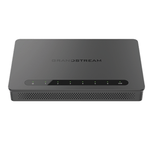 Router Gigabit VPN / Balanceador de cargas / 30,000 sesiones NAT / 4 puertos 10/100/1000 Mbps + 2 puertos SFP (WAN/LAN) / 1 puerto entrada PoE(af/at) / 2 puertos salida PoE (af/at) / Compatible con GWN Cloud.