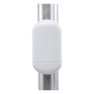 NanoStation airMAX Loco5AC CPE hasta 450 Mbps, 5 GHz (5150 - 5875 MHz), con antena integrada de 13 dBi, no incluye adaptador PoE